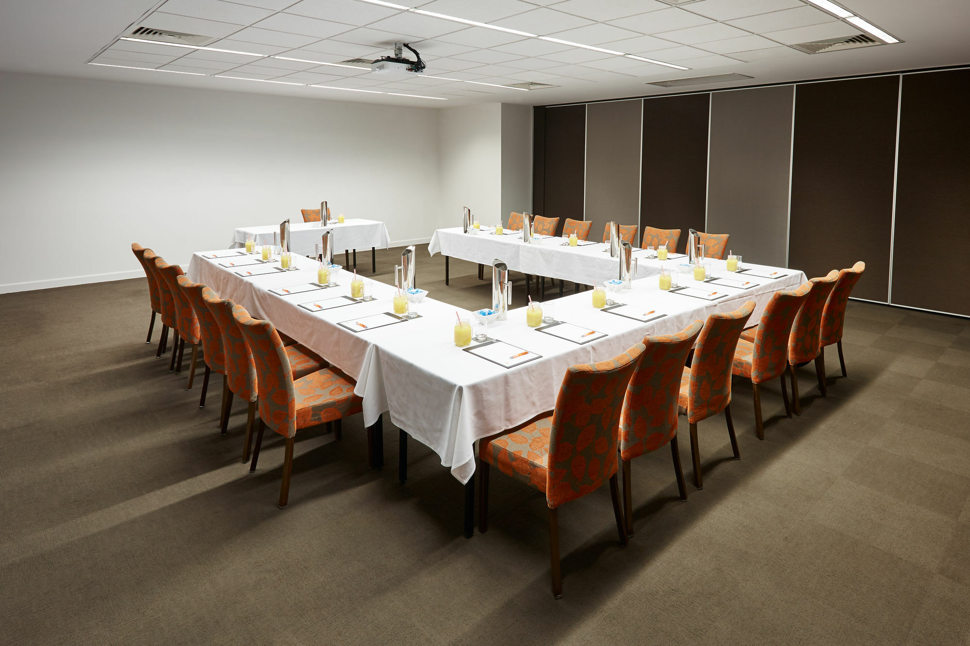 Dandenong Central Apartments Official Eksteriør billede